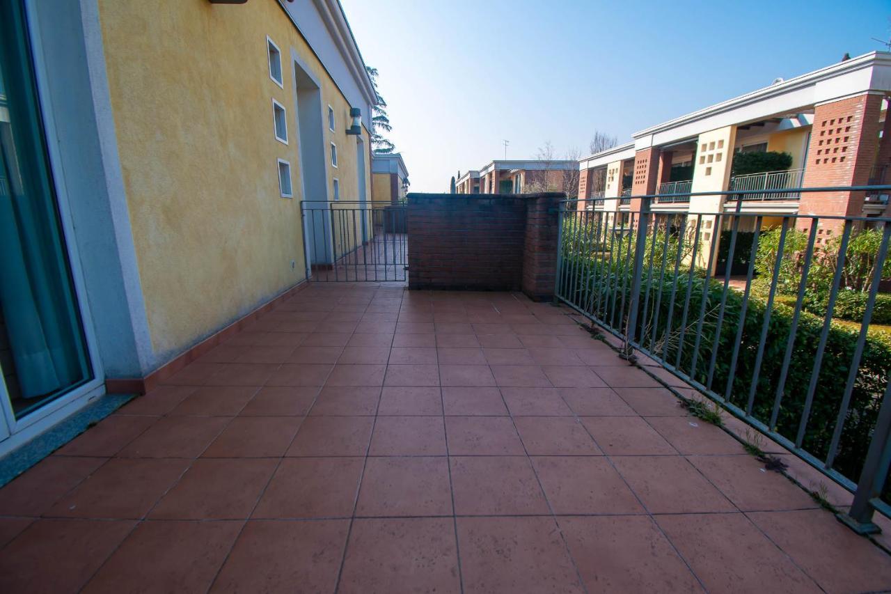 Lato Soleggiato @Gardazzurro Apartment Padenghe sul Garda Exterior photo